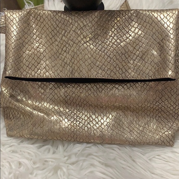 Urban Originals Metallic Flap Over Shoulder Bag - Picture 5 of 14